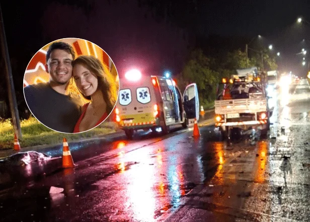 acidente-sooretama-casal-e1767614185912