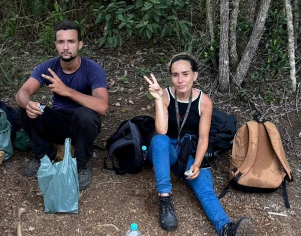 os-irmaos-jonathan-peixoto-ribeiro-de-24-anos-e-juliana-peixoto-ribeiro-de-27-anos-desapareceram-na-subida-ao-pico-da-bandeira-no-caparao-do-es-3158096-article