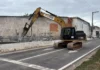 Demolição de passarela destruída em acidente na BR-101, em Linhares, deve durar 30 dias